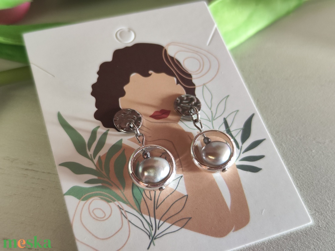 Egyedi, barokk édesvízi tenyésztett gyöngy fülbevaló, hematittal! - ékszer - fülbevaló - lógó fülbevaló - Meska.hu