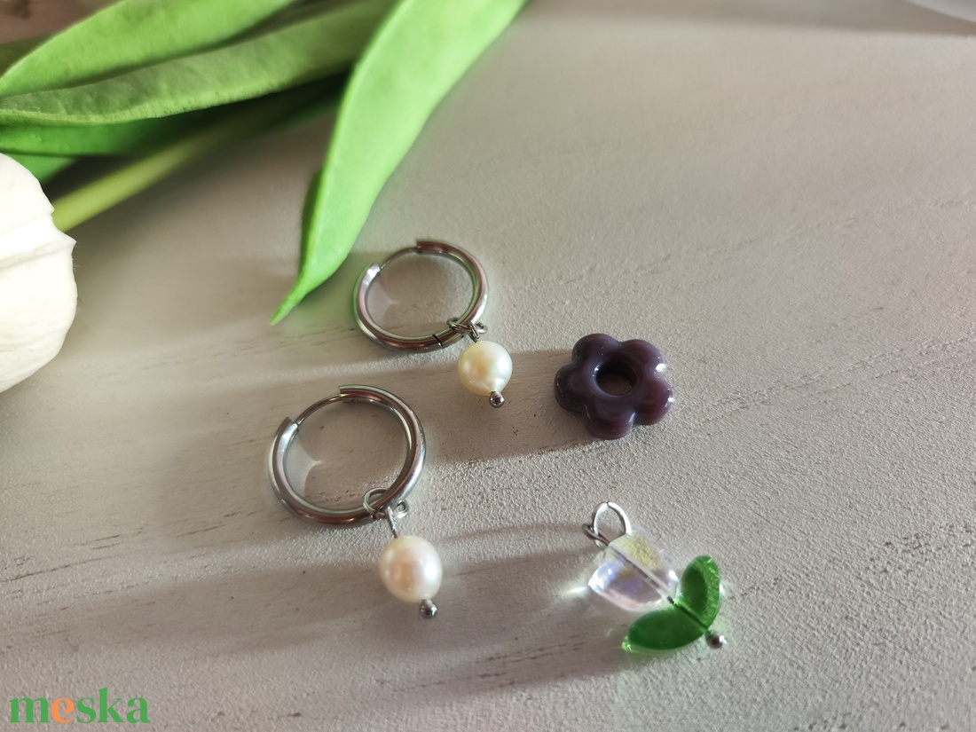 Tavaszi virágos nemesacél fülbevaló AAA gyöngyökkel! - ékszer - fülbevaló - lógó fülbevaló - Meska.hu