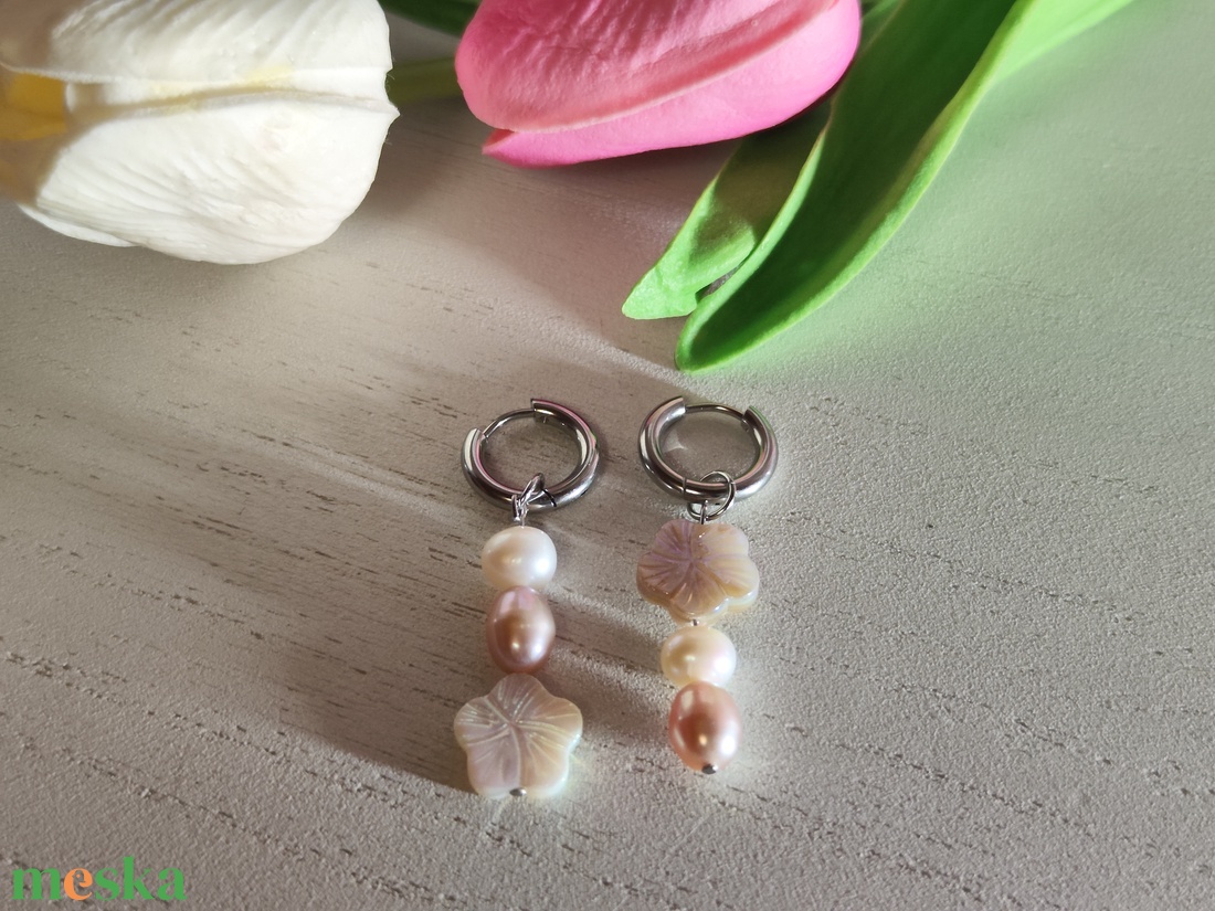 Tavaszi Zsongás � 2 az 1-ben Nemesacél Fülbevaló Valódi Édesvízi Gyöngyökkel - ékszer - fülbevaló - lógó fülbevaló - Meska.hu