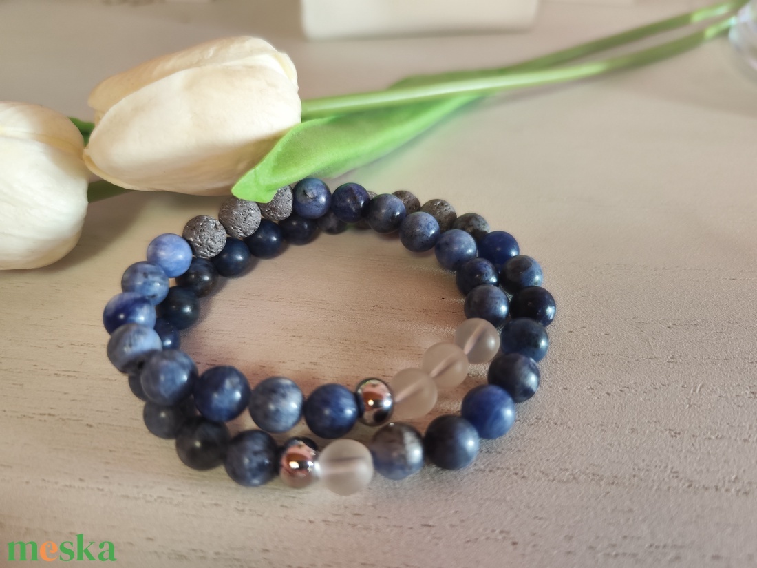 Lélektársak � Prémium páros ásvány karkötő szett (A-minőségű Szodalit - Lávakő) - ékszer - karkötő - ásványkarkötő - Meska.hu