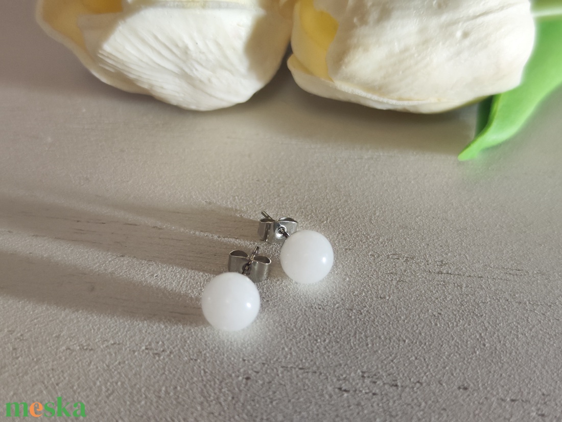 Elegáns Jáde Ásványékszer � Természetes ragyogás nemesacéllal  - ékszer - fülbevaló - pötty fülbevaló - Meska.hu