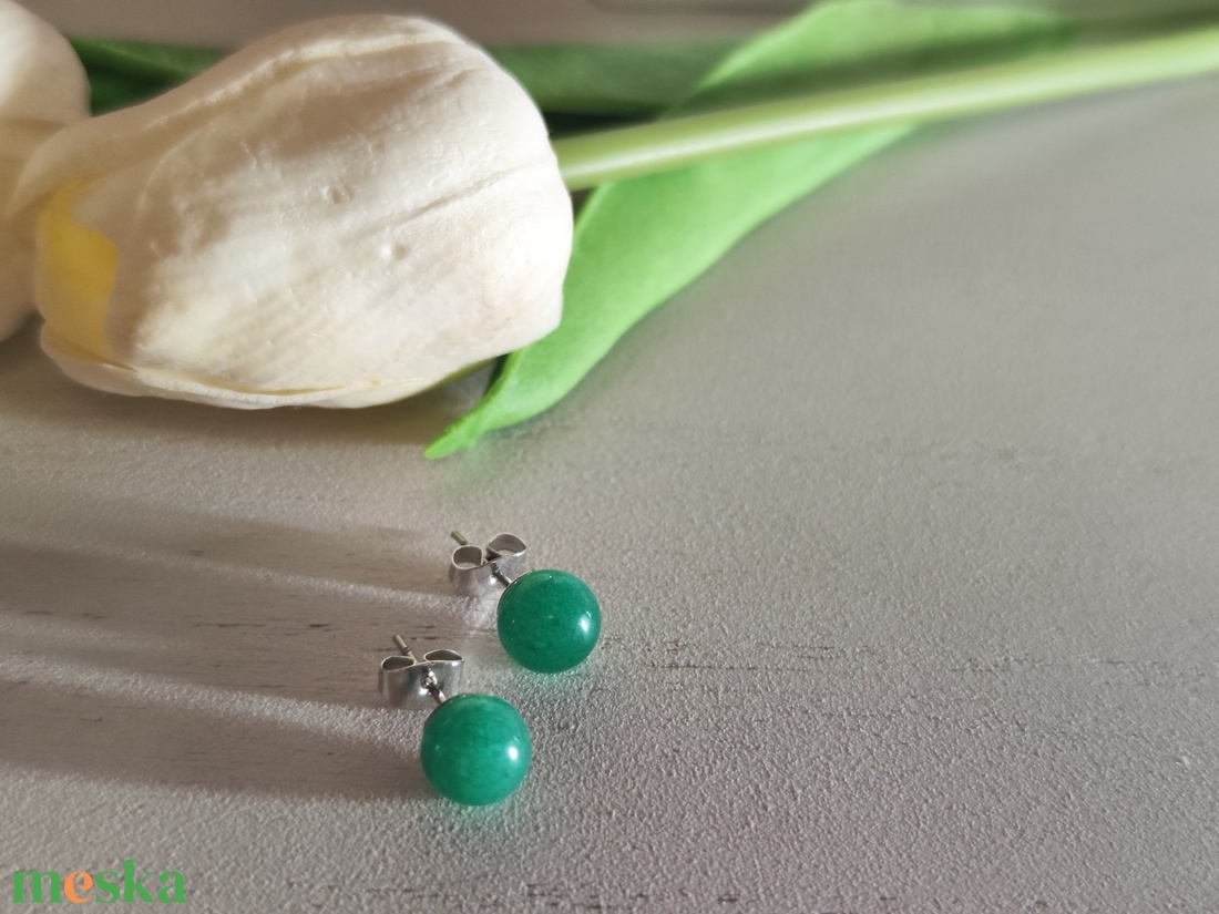 Elegáns Jáde Ásványékszer � Természetes ragyogás nemesacéllal  - ékszer - fülbevaló - pötty fülbevaló - Meska.hu