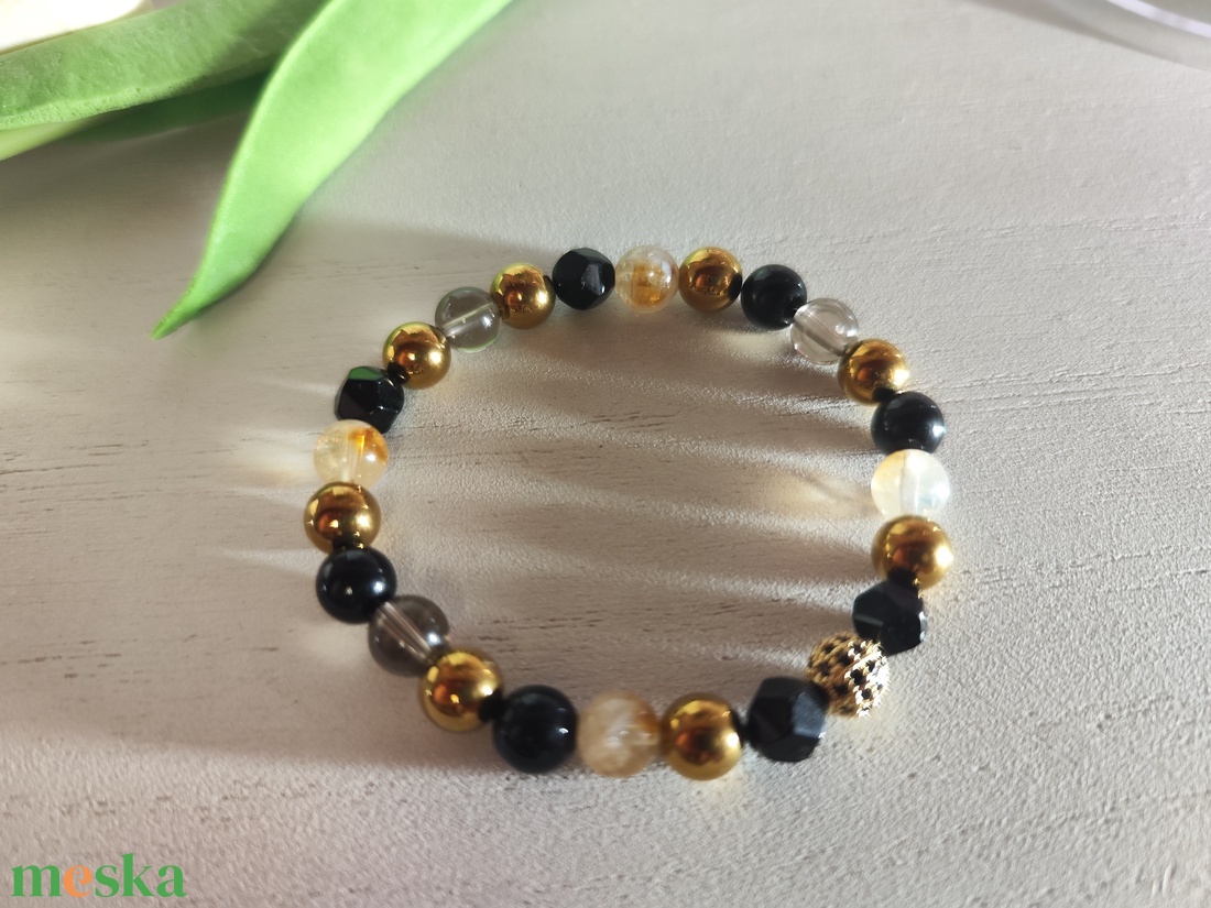 Éjféli Arany Luxus � Kézműves Ásvány Karkötő Tél és Ősz Típusoknak - ékszer - karkötő - ásványkarkötő - Meska.hu