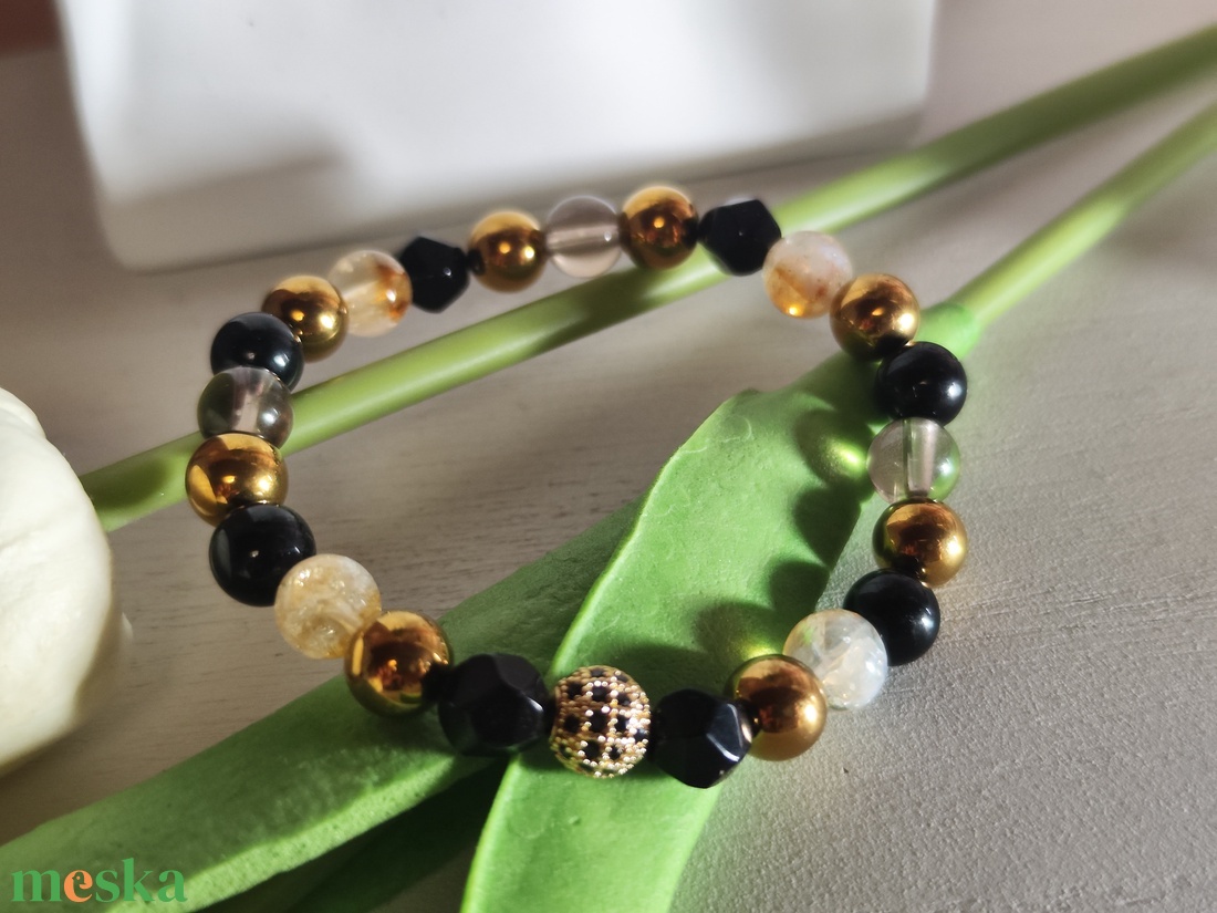 Éjféli Arany Luxus � Kézműves Ásvány Karkötő Tél és Ősz Típusoknak - ékszer - karkötő - ásványkarkötő - Meska.hu