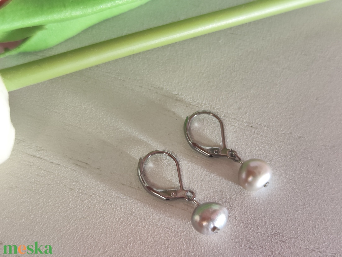 Elegáns Nemesacél Fülbevaló Valódi Barokk Gyöngyökkel  - ékszer - fülbevaló - lógó fülbevaló - Meska.hu