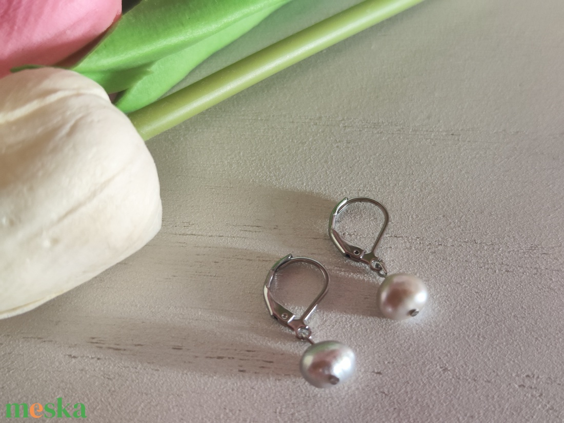 Elegáns Nemesacél Fülbevaló Valódi Barokk Gyöngyökkel  - ékszer - fülbevaló - lógó fülbevaló - Meska.hu