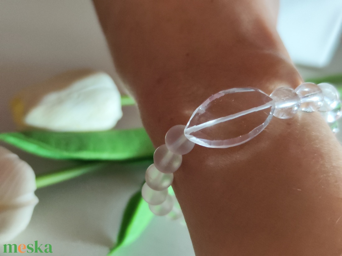 Hegyikristály Harmónia � Elegáns Matt és Fényes Ásványkarkötő  - ékszer - karkötő - ásványkarkötő - Meska.hu