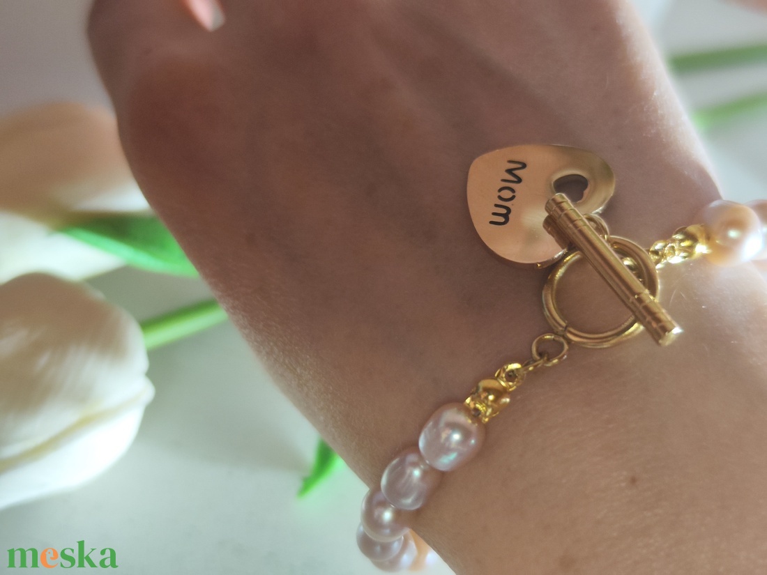 Anya Igazgyöngy Karkötő � Elegancia Tavasz Típusú Hölgyeknek (Nemesacél) - ékszer - karkötő - gyöngyös karkötő - Meska.hu