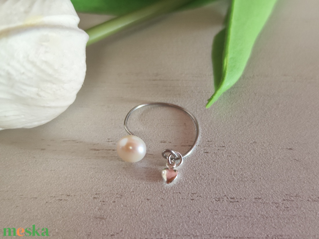 Édesvízi Gyöngy -Ezüst Szív � Állítható Nemesacél Gyűrű - ékszer - gyűrű - gyöngyös gyűrű - Meska.hu