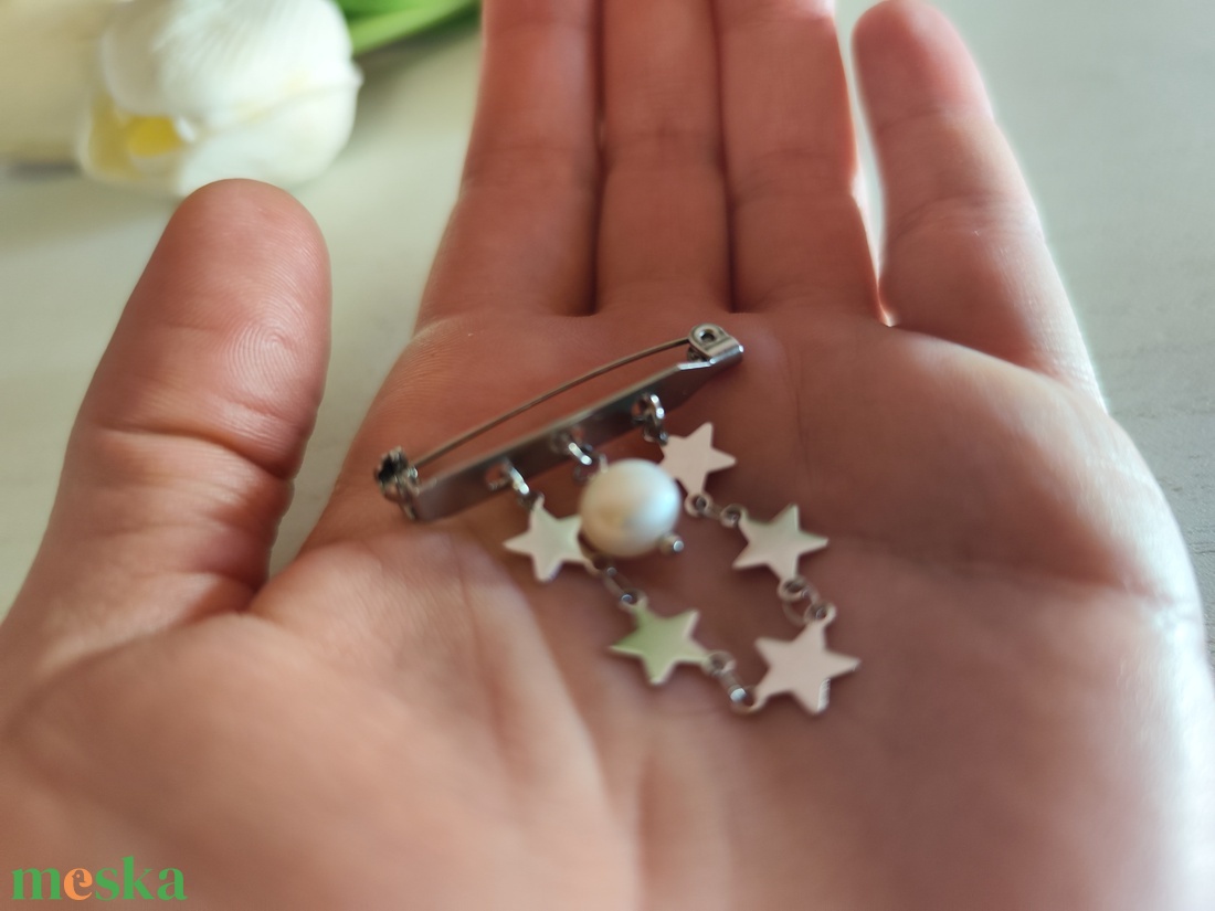 Csillagos Ragyogás � Nemesacél Kitűző Természetes Gyönggyel - ékszer - kitűző és bross - Meska.hu