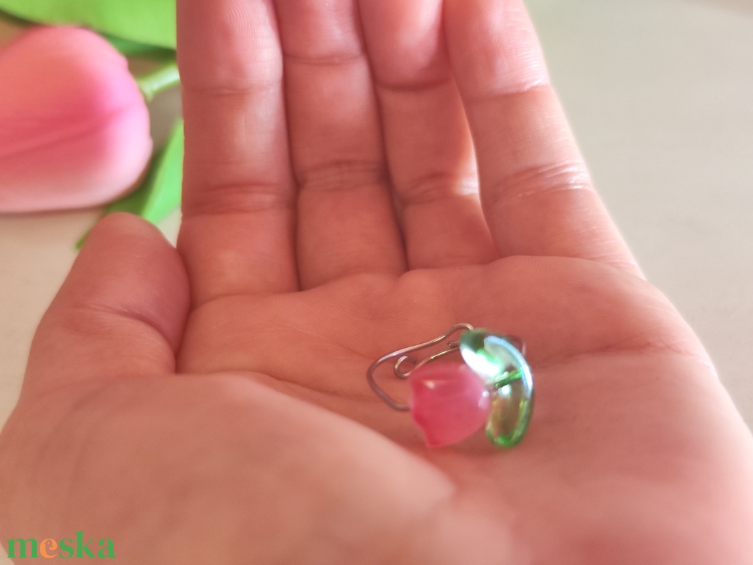 Tavaszi Megújulás az Ujjaidon � Egyedi Nemesacél Tulipán Gyűrű  - ékszer - gyűrű - gyöngyös gyűrű - Meska.hu