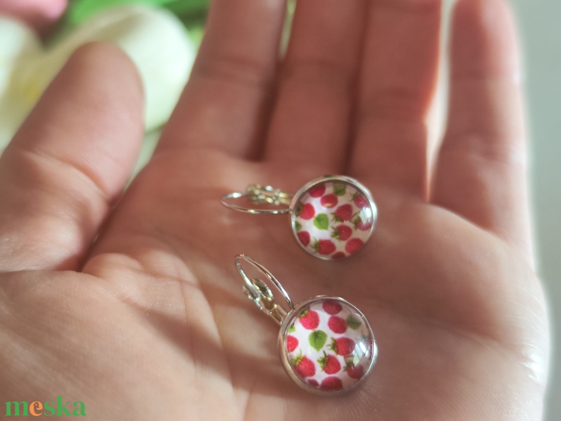 Epervarázs � Nemesacél Üveglencsés Fülbevaló  - ékszer - fülbevaló - lógó fülbevaló - Meska.hu