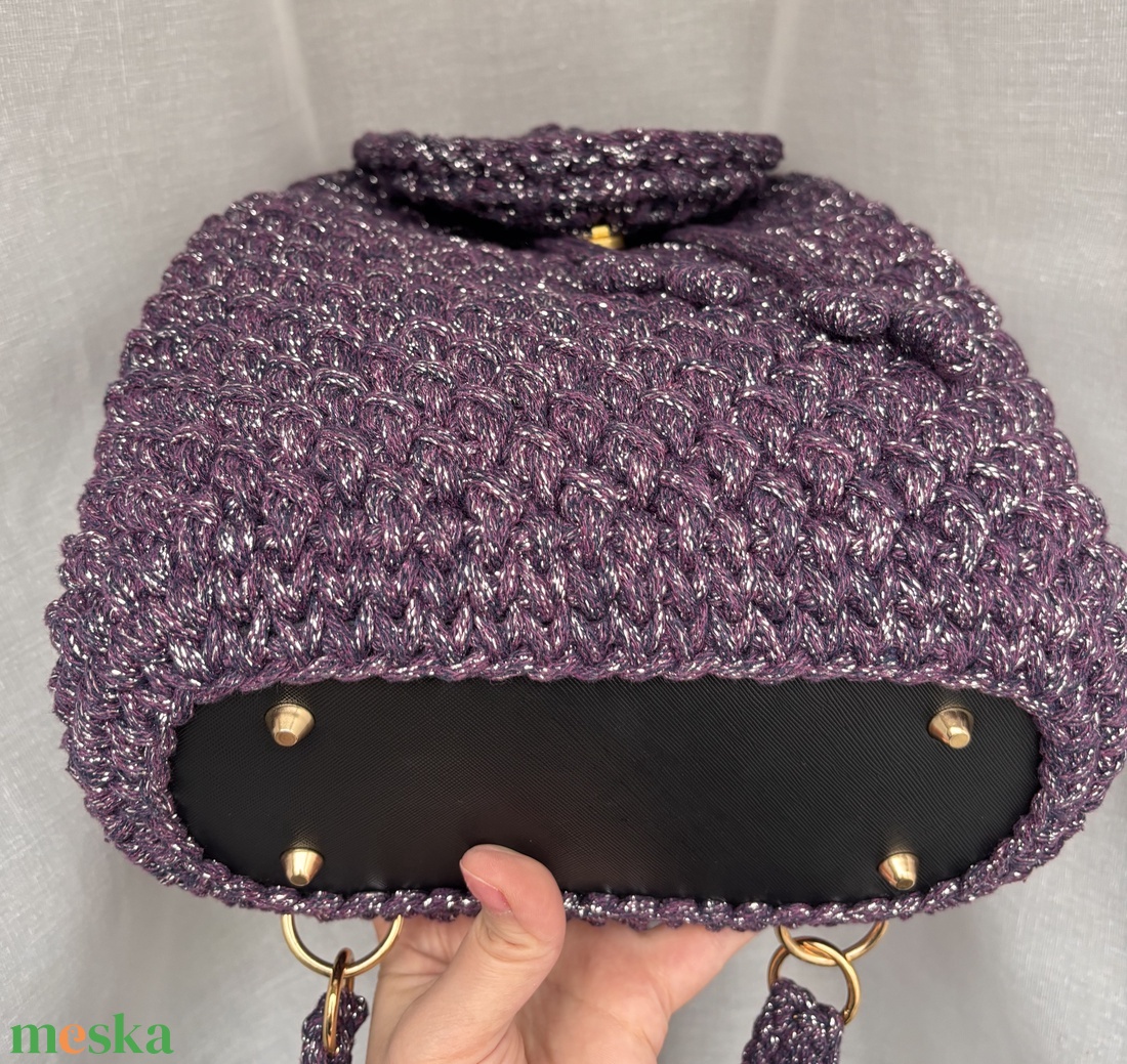 Horgolt lila csillogós hátizsák - táska & tok - hátizsák - hátizsák - Meska.hu