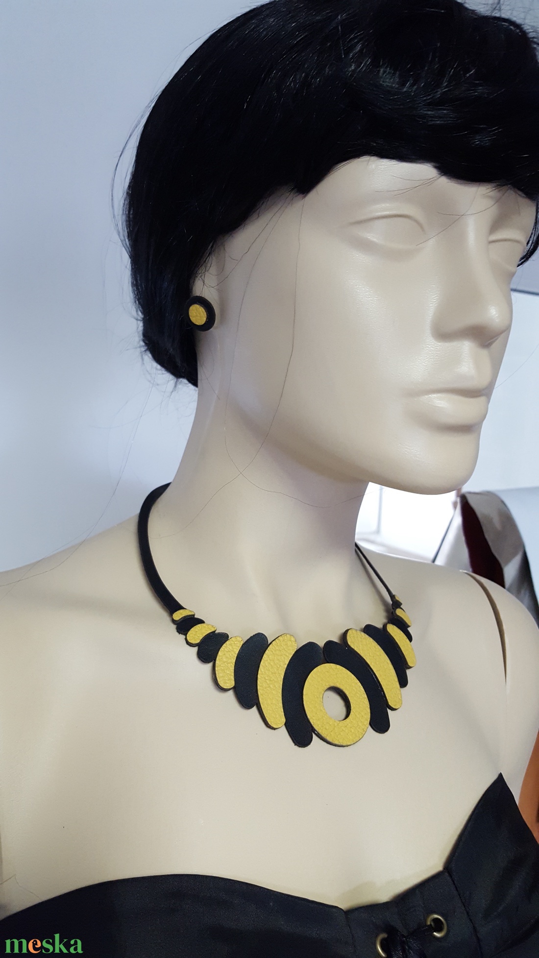 Afrodite egyedi tervezésű bőr nyaklánc -  - Meska.hu
