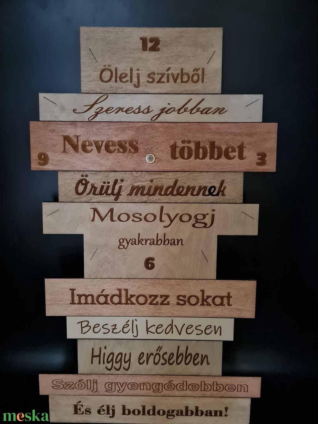 Pozítiv gondolatok gravírozott fali óra - otthon & életmód - dekoráció - Meska.hu Pozítiv gondolatok gravírozott fali óra - otthon & életmód - dekoráció - Meska.hu