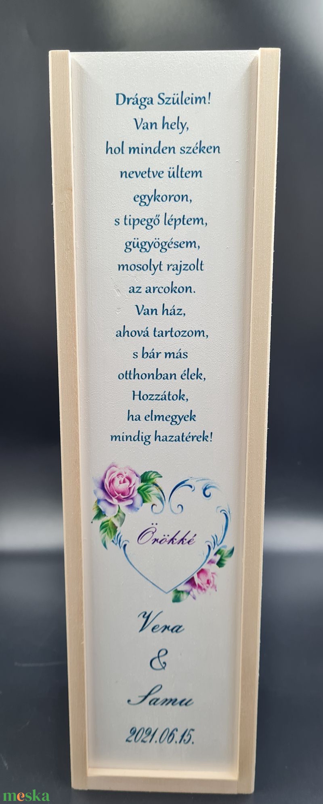 Virágszív esküvői bortartó köszönetajándék - esküvő - emlék & ajándék - köszönőajándék - Meska.hu