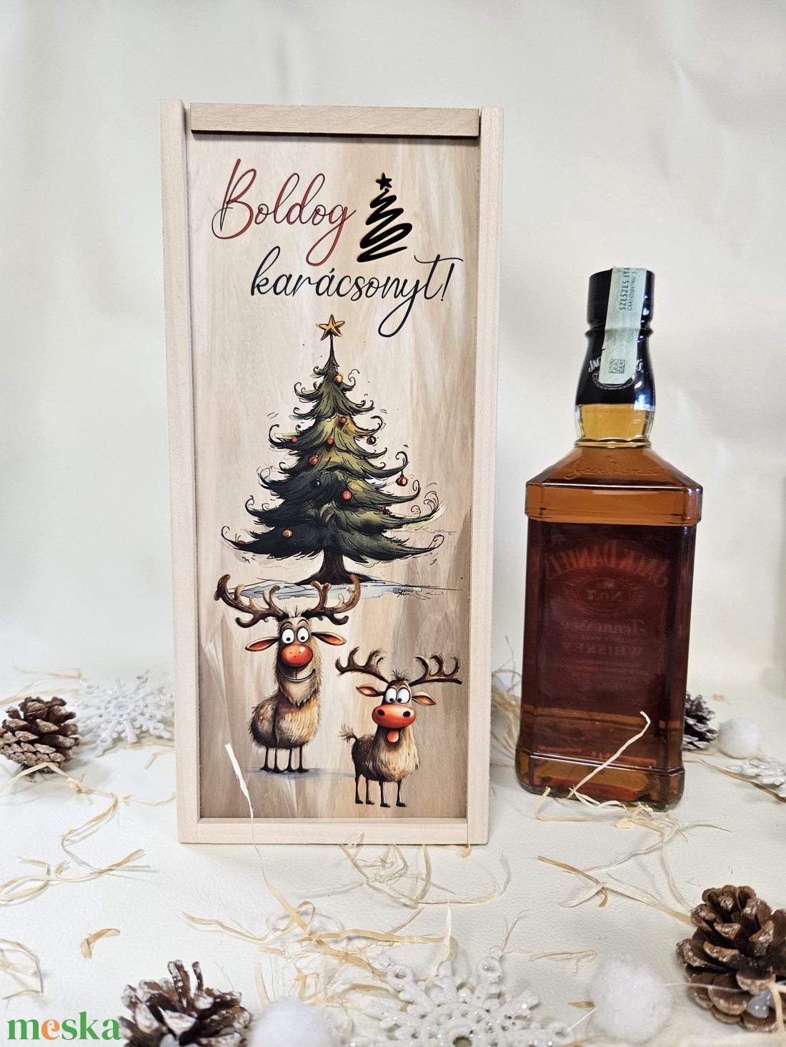 Szarvasok karácsonyi italos ajándék díszdoboz - karácsony - karácsonyi ajándékozás - karácsonyi ajándékcsomagolás - Meska.hu Szarvasok karácsonyi italos ajándék díszdoboz - karácsony - karácsonyi ajándékozás - karácsonyi ajándékcsomagolás - Meska.hu