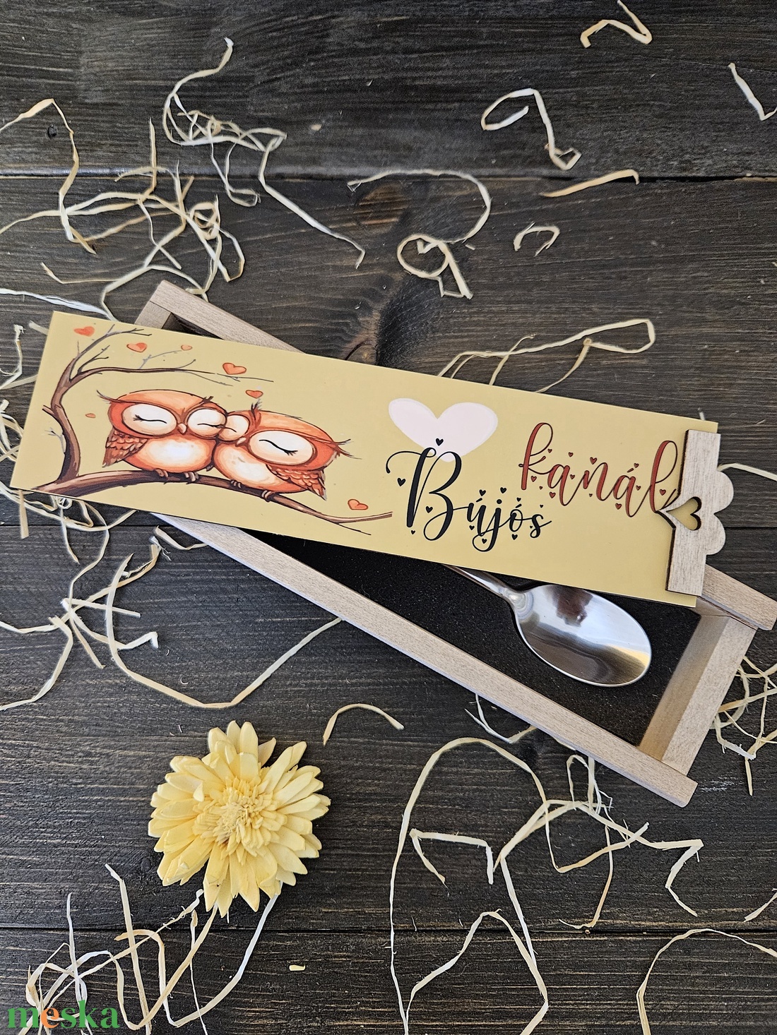 Bújós bagoly gravírozott kanál készlet díszdobozban szerelmeseknek - otthon & életmód - tárolás & rendszerezés - doboz - Meska.hu Bújós bagoly gravírozott kanál készlet díszdobozban szerelmeseknek - otthon & életmód - tárolás & rendszerezés - doboz - Meska.hu
