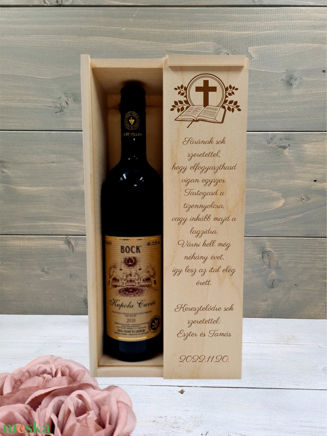 Kereszt és Biblia boros doboz keresztelőre - otthon & életmód - dekoráció - asztal és polc dekoráció - díszdoboz - Meska.hu Kereszt és Biblia boros doboz keresztelőre - otthon & életmód - dekoráció - asztal és polc dekoráció - díszdoboz - Meska.hu
