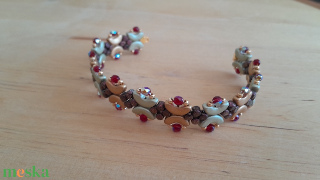 Gyöngy karkötő - ékszer - karkötő - gyöngyös karkötő - Meska.hu