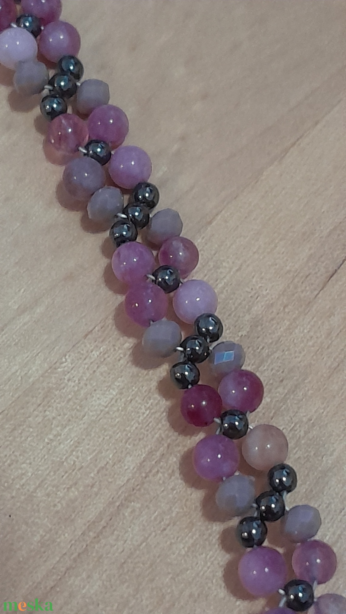 Lila gyöngy karkötő - ékszer - karkötő - gyöngyös karkötő - Meska.hu