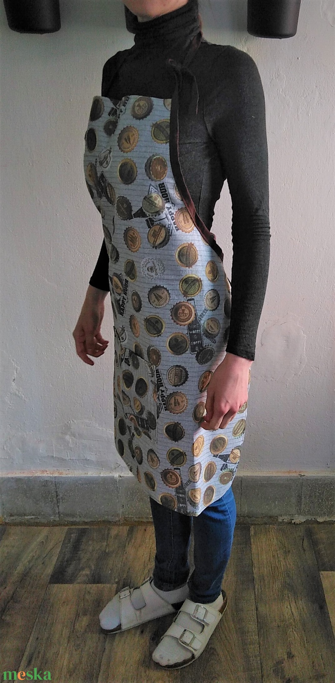 Konyhai kötény, sörkupak mintás - otthon & életmód - konyhafelszerelés, tálalás - konyhai textil - kötény - Meska.hu