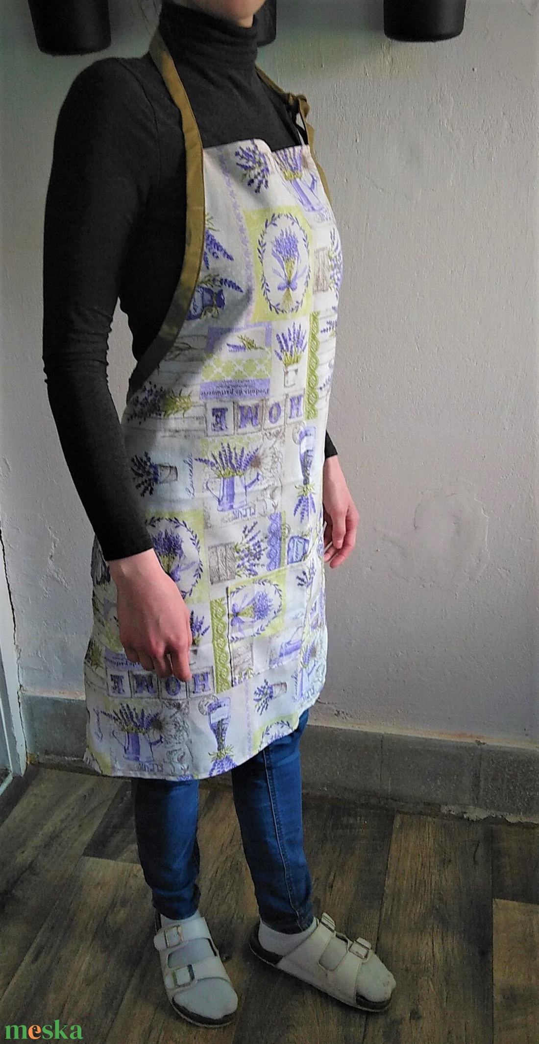 Kötény natúr levendula mintás - otthon & életmód - konyhafelszerelés, tálalás - konyhai textil - kötény - Meska.hu