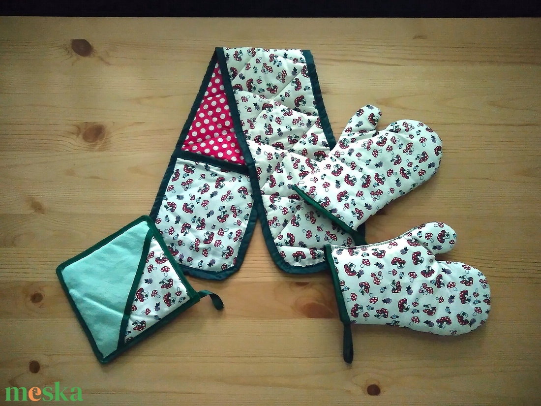 Konyha szett gomba mintás - otthon & életmód - konyhafelszerelés, tálalás - konyhai textil - edényfogó & edényfedő - Meska.hu Konyha szett gomba mintás - otthon & életmód - konyhafelszerelés, tálalás - konyhai textil - edényfogó & edényfedő - Meska.hu