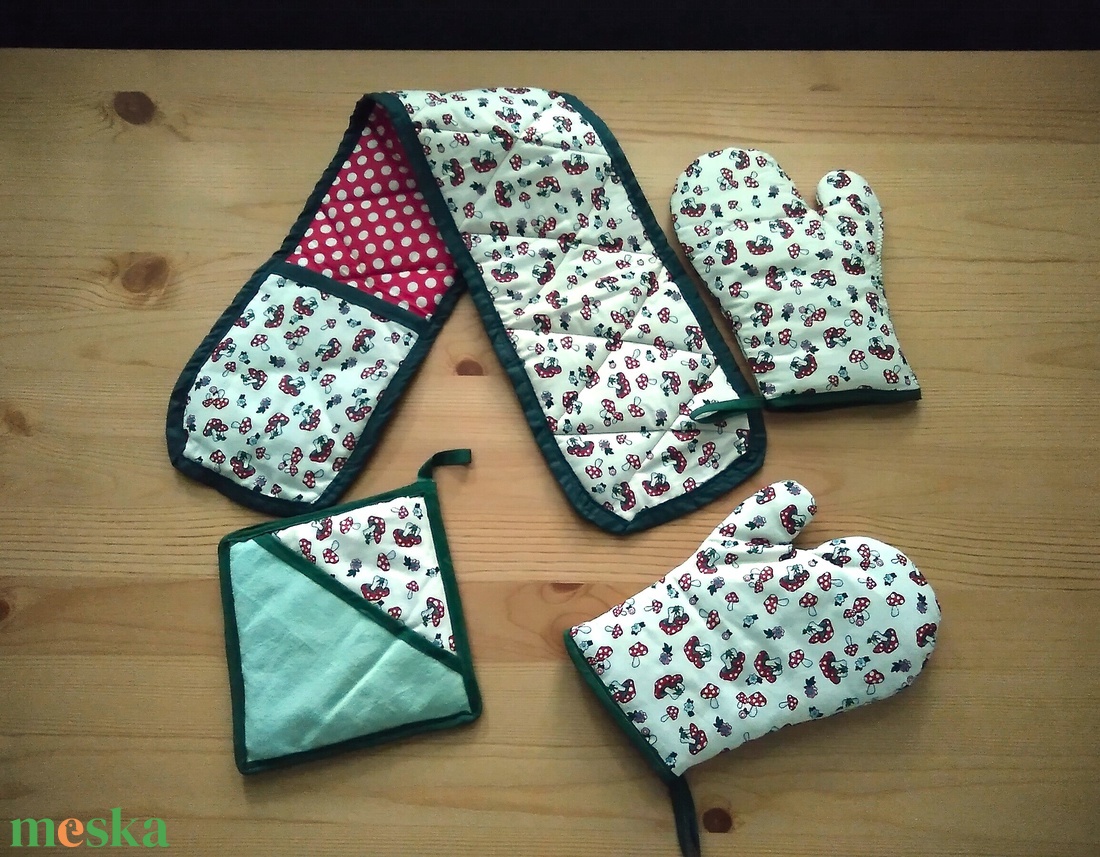 Konyha szett gomba mintás - otthon & életmód - konyhafelszerelés, tálalás - konyhai textil - edényfogó & edényfedő - Meska.hu Konyha szett gomba mintás - otthon & életmód - konyhafelszerelés, tálalás - konyhai textil - edényfogó & edényfedő - Meska.hu