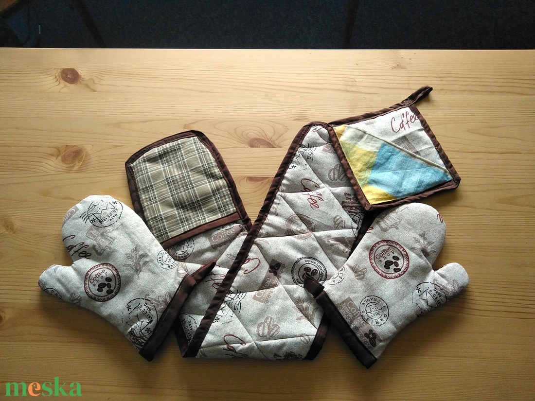 Konyha szett kávé mintás - otthon & életmód - konyhafelszerelés, tálalás - konyhai textil - edényfogó & edényfedő - Meska.hu Konyha szett kávé mintás - otthon & életmód - konyhafelszerelés, tálalás - konyhai textil - edényfogó & edényfedő - Meska.hu