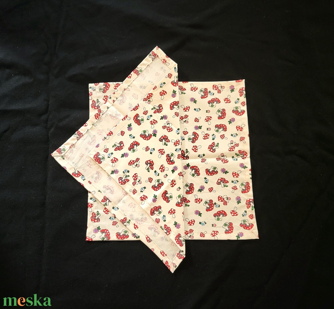 Textil szalvéta - apró gombás - otthon & életmód - konyhafelszerelés, tálalás - konyhai textil - szalvéta - Meska.hu