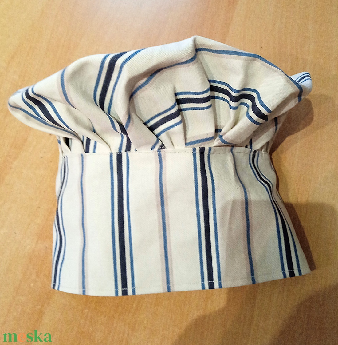 Gyerekkötény szakács sapkával egyedi megrendelésre - otthon & életmód - konyhafelszerelés, tálalás - konyhai textil - kötény - Meska.hu Gyerekkötény szakács sapkával egyedi megrendelésre - otthon & életmód - konyhafelszerelés, tálalás - konyhai textil - kötény - Meska.hu