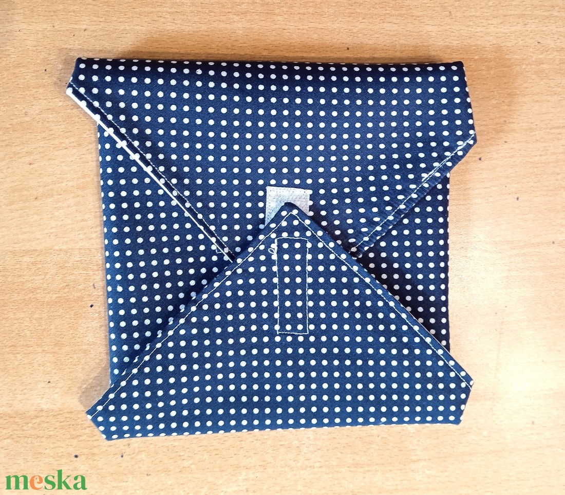 Öko szendvicscsomagoló,  újra szalvéta  - kék pöttyös  - táska & tok - uzsonna- & ebéd tartó - szendvics csomagoló - Meska.hu