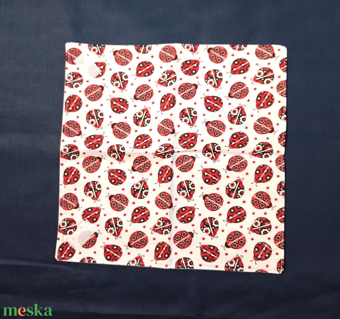 Öko szendvicscsomagoló, újra szalvéta - népies katica mintás - táska & tok - uzsonna- & ebéd tartó - szendvics csomagoló - Meska.hu