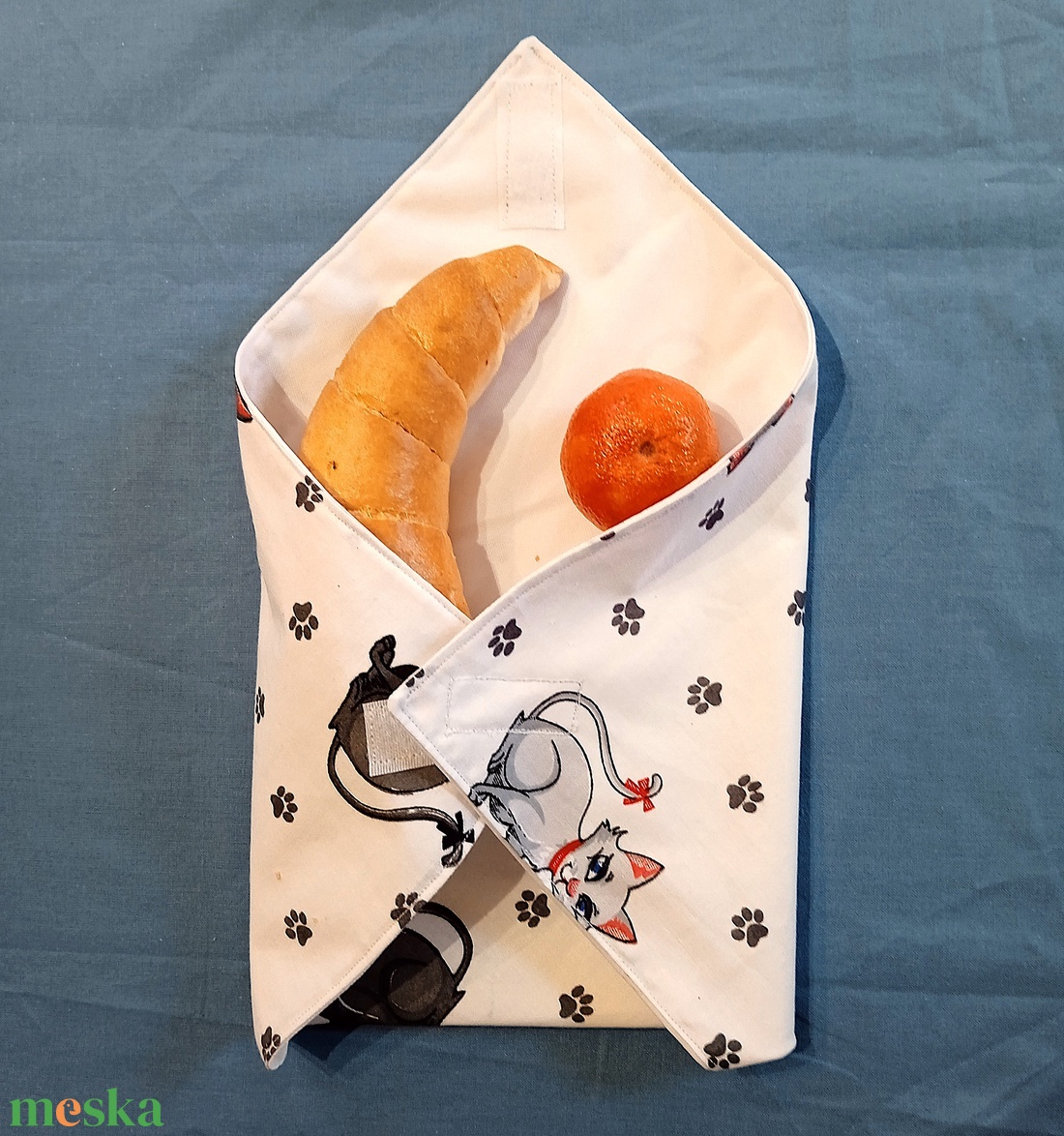 Öko szendvicscsomagoló, újra szalvéta - masnis cica mintás - táska & tok - uzsonna- & ebéd tartó - szendvics csomagoló - Meska.hu