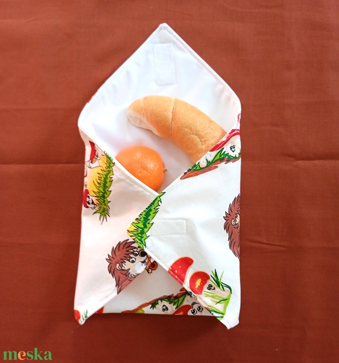 Öko szendvicscsomagoló, újraszalvéta - süni gombával - táska & tok - uzsonna- & ebéd tartó - szendvics csomagoló - Meska.hu