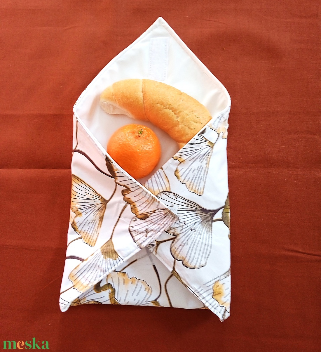 Öko szendvicscsomagoló, újraszalvéta - ginko biloba, barna - narancssárga - táska & tok - uzsonna- & ebéd tartó - szendvics csomagoló - Meska.hu