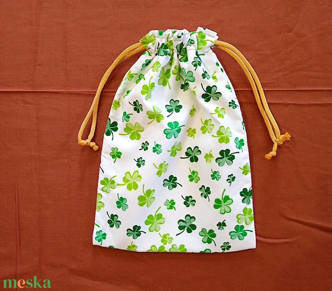 Nasi tasak, öko szendvics tasak, snack bag - lóhere mintás pamutvászon - táska & tok - bevásárlás & shopper táska - kenyeres zsák - Meska.hu