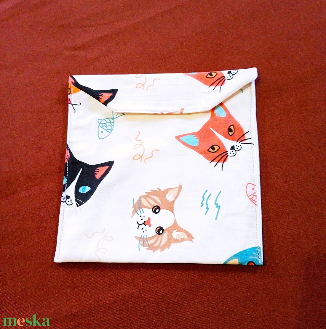 Tépőzáras snackbag,  uzsonnatasak, szendvics tartó - színes cica fejek - táska & tok - bevásárlás & shopper táska - kenyeres zsák - Meska.hu