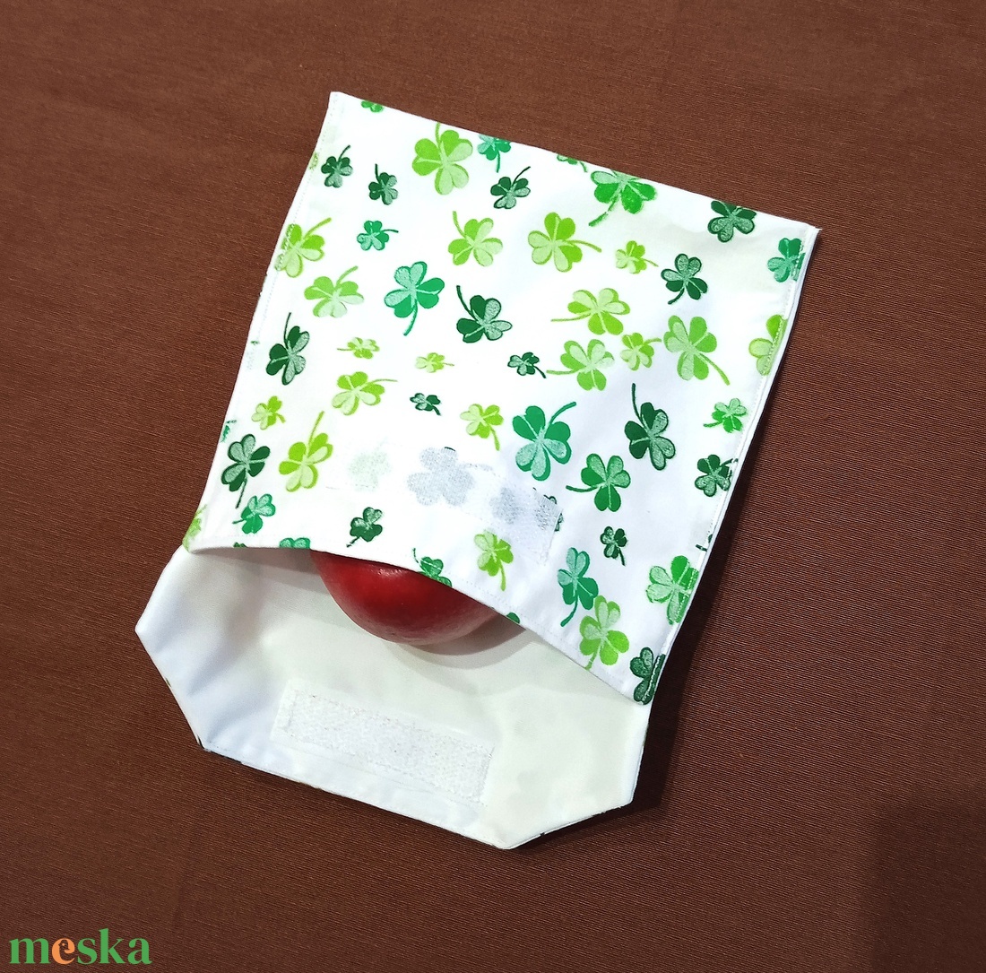 Tépőzáras snackbag,  uzsonnatasak, szendvics tartó - lóhere mintás - táska & tok - bevásárlás & shopper táska - kenyeres zsák - Meska.hu