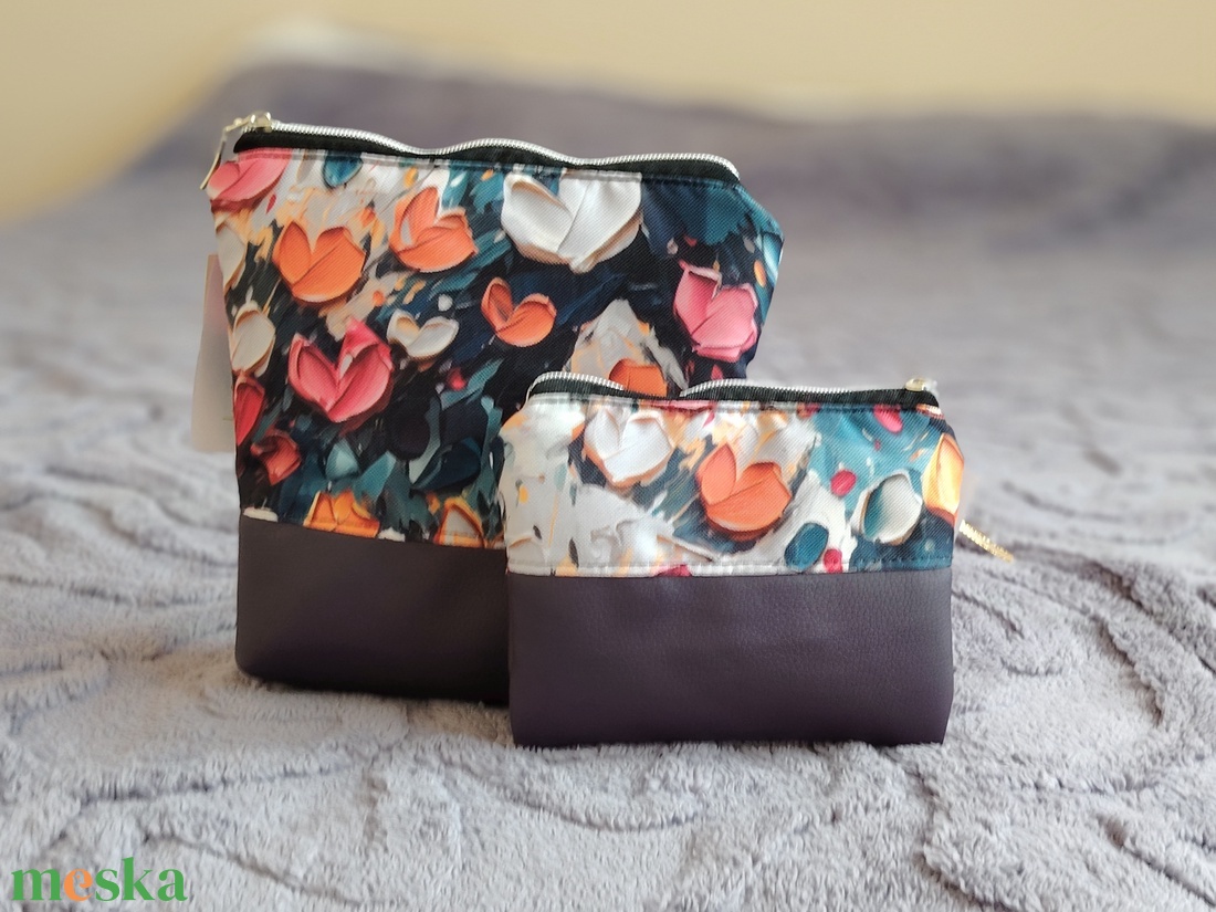 Neszeszer szett festett szívek mintával - táska & tok - neszesszer - Meska.hu