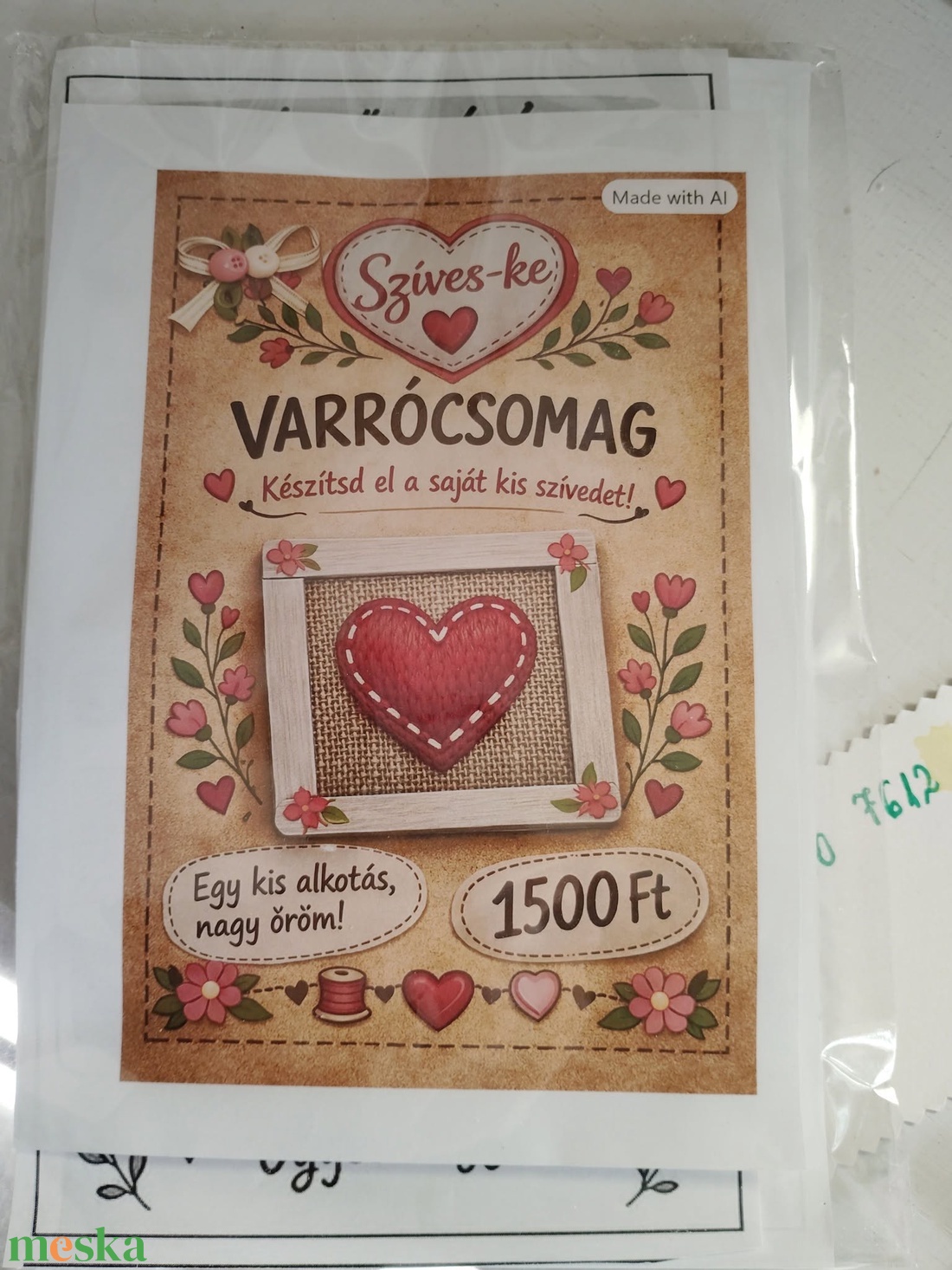 Varrócsomag gyerekeknek - Szívecske varrás szálöltéssel - Kreatív kézimunka szett 6-8 éves kortól - Szíves-ke - játék & sport - készségfejlesztő és logikai játék - oktató játékok - Meska.hu