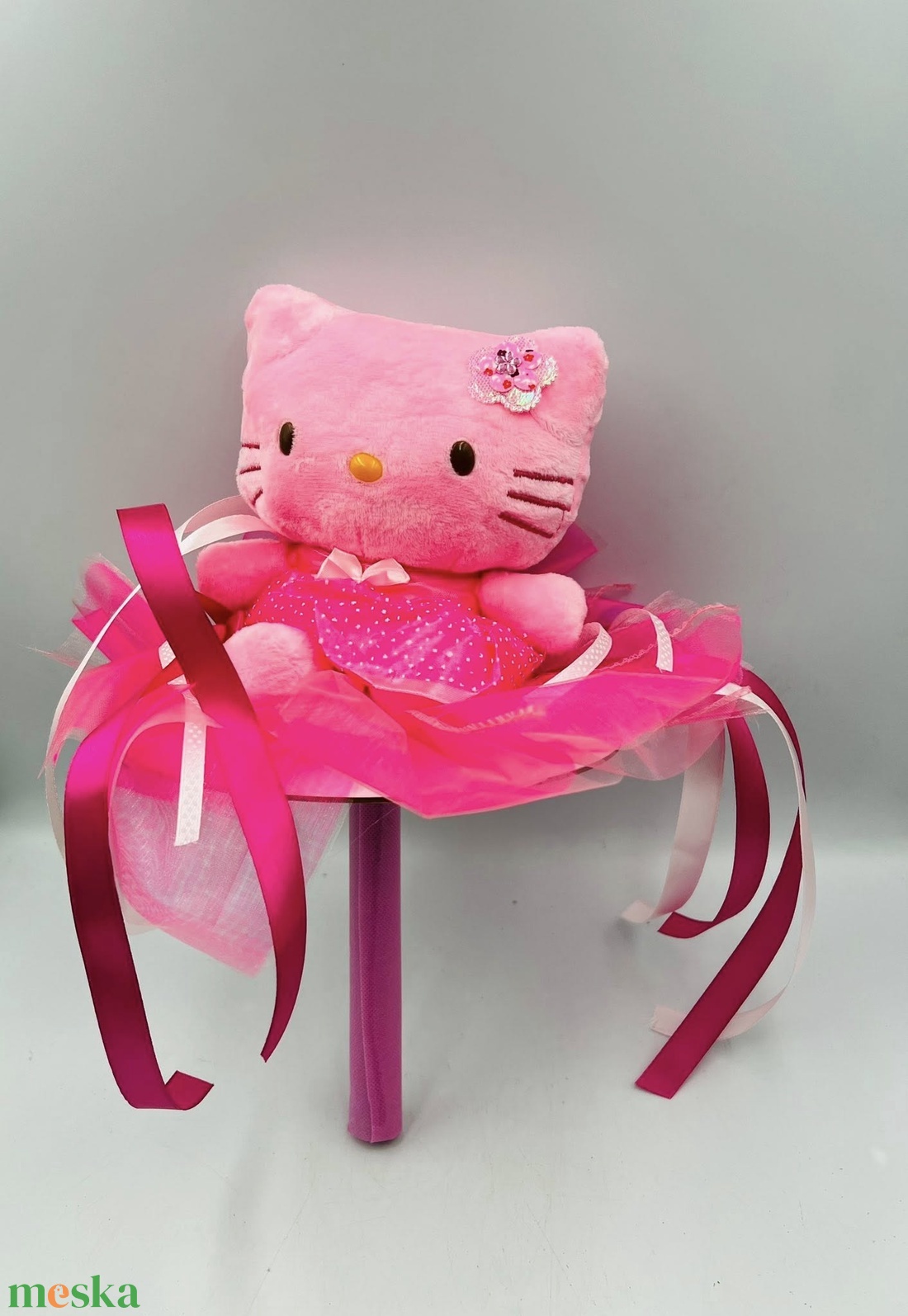 Hello Kitty ballagási csokor - otthon & életmód - dekoráció - asztal és polc dekoráció - asztaldísz - Meska.hu Hello Kitty ballagási csokor - otthon & életmód - dekoráció - asztal és polc dekoráció - asztaldísz - Meska.hu