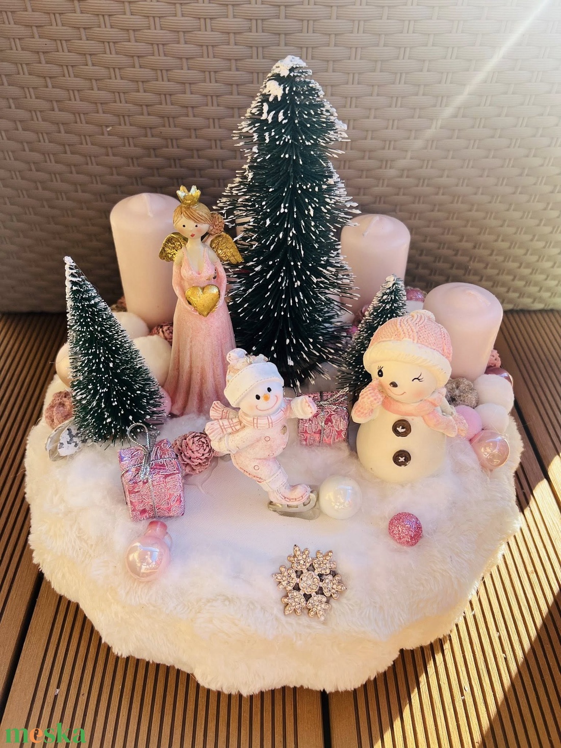 Rózsaszínfehér Meseerdő  Adventi asztaldísz (4 gyertyás) - karácsony - adventi díszek - adventi asztaldísz - Meska.hu