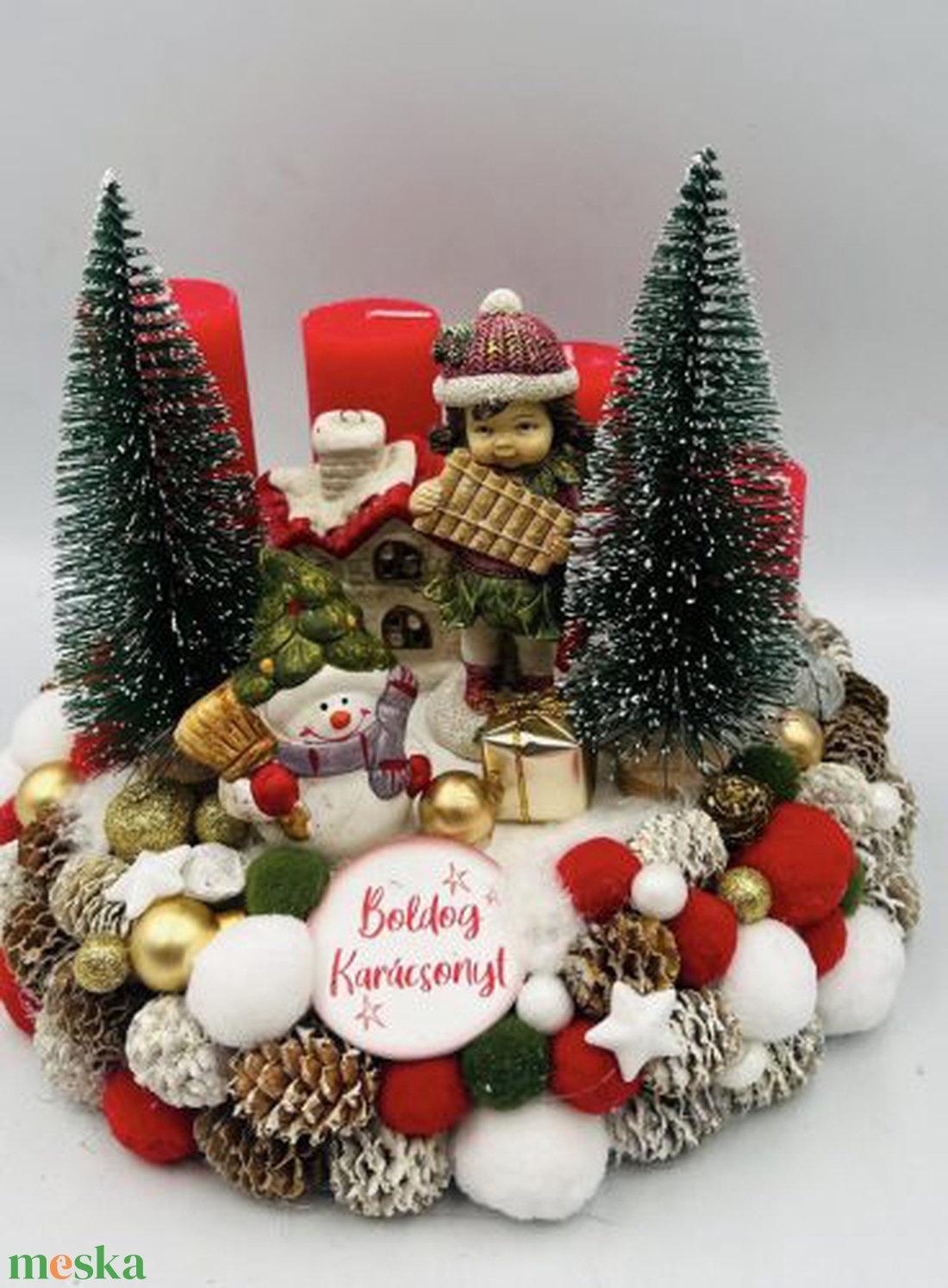 Klasszikus adventi asztaldísz � 4 gyertyás, házikóval, hóemberrel és kislánnyal - karácsony - adventi díszek - adventi asztaldísz - Meska.hu