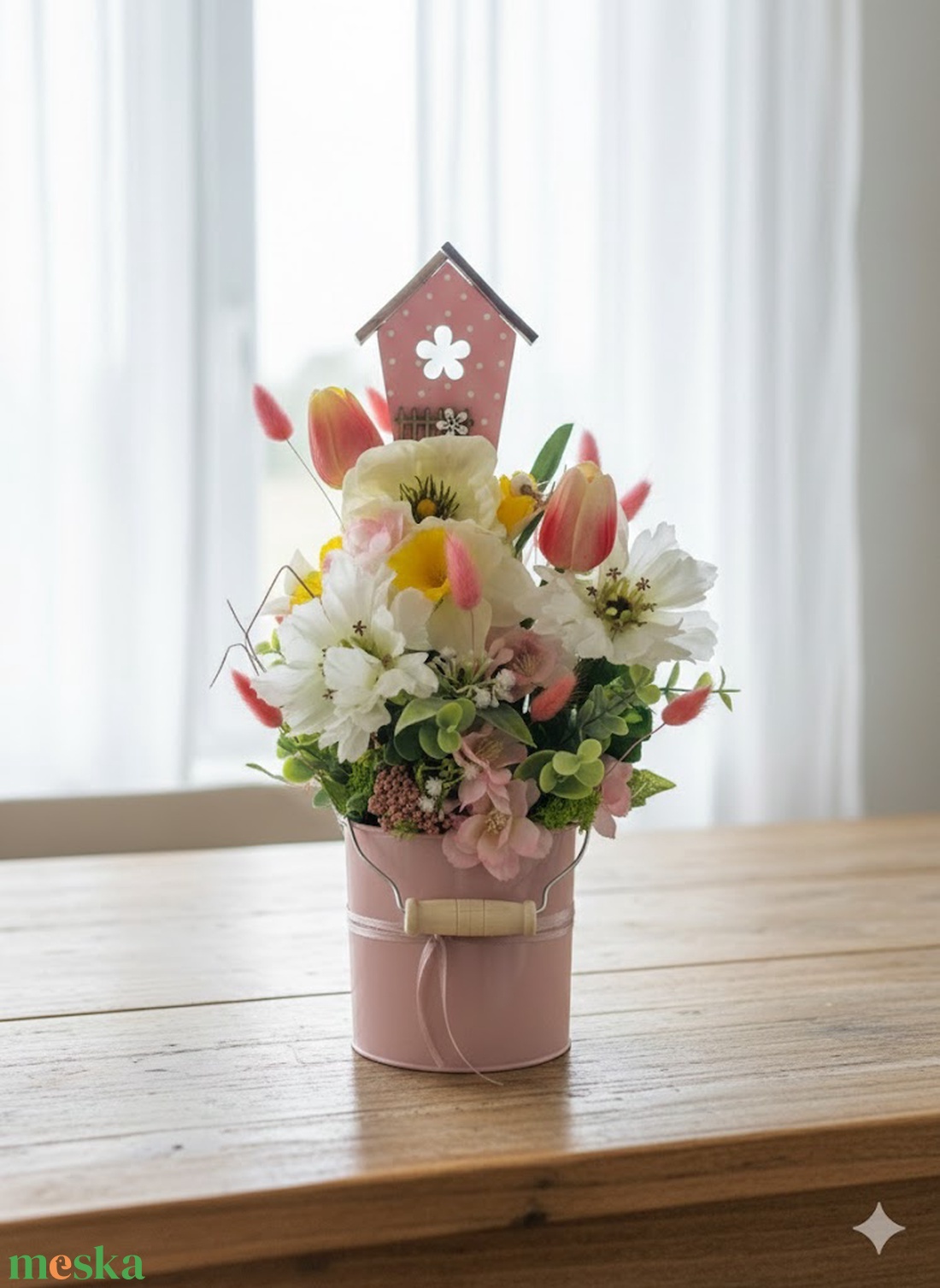 Tavaszi asztaldísz virágos összeállítással � kb. 28 cm - otthon & életmód - dekoráció - asztal és polc dekoráció - asztaldísz - Meska.hu