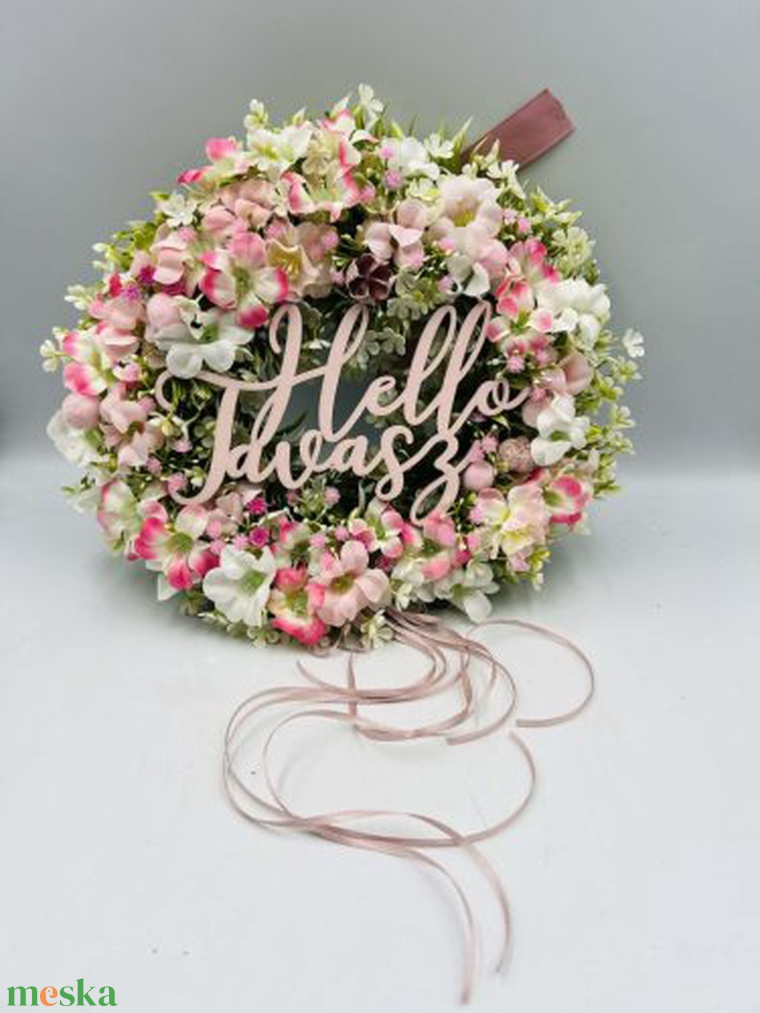 30 cm ajtódísz műzöld alappal � Hello Tavasz felirattal - otthon & életmód - dekoráció - ajtó- és ablak dekoráció - ajtódísz & kopogtató - Meska.hu