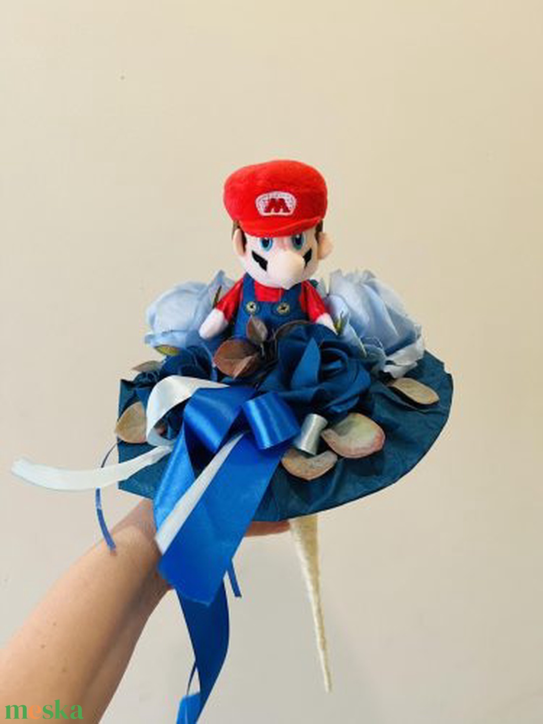 Szuper Mario ballagásicsokor - otthon & életmód - virágdekoráció - virágok - virágcsokor - Meska.hu
