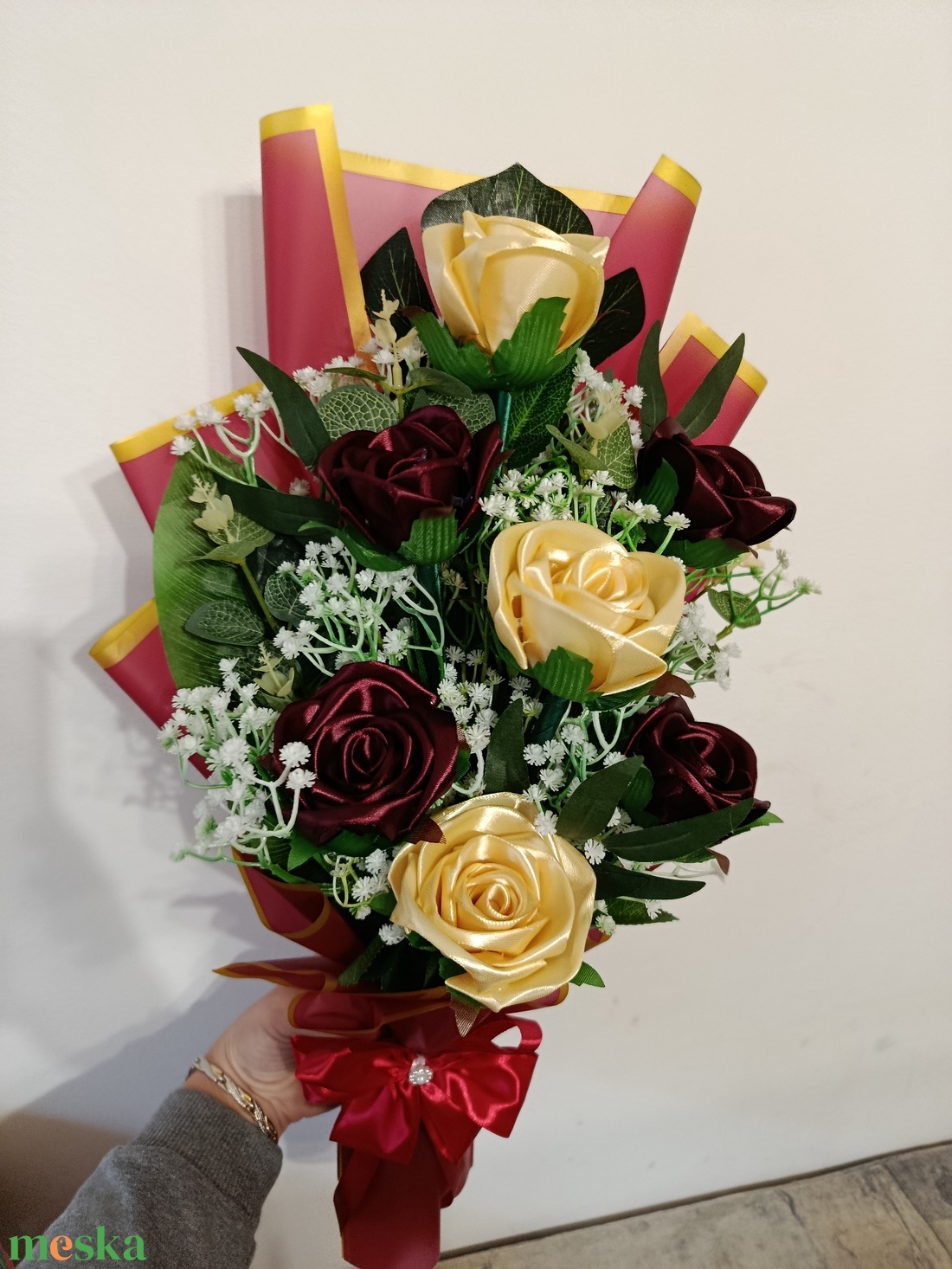 Ballagó csokor  - otthon & életmód - virágdekoráció - virágok - virágcsokor - Meska.hu