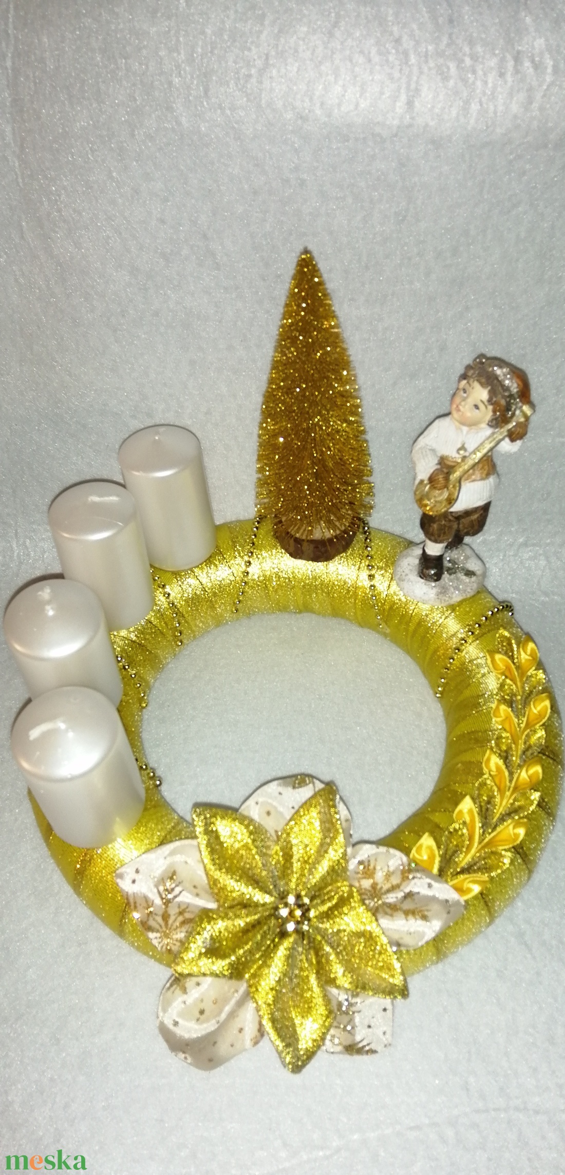 Arany színben Adventi koszorú - karácsony - adventi díszek - adventi asztaldísz - Meska.hu